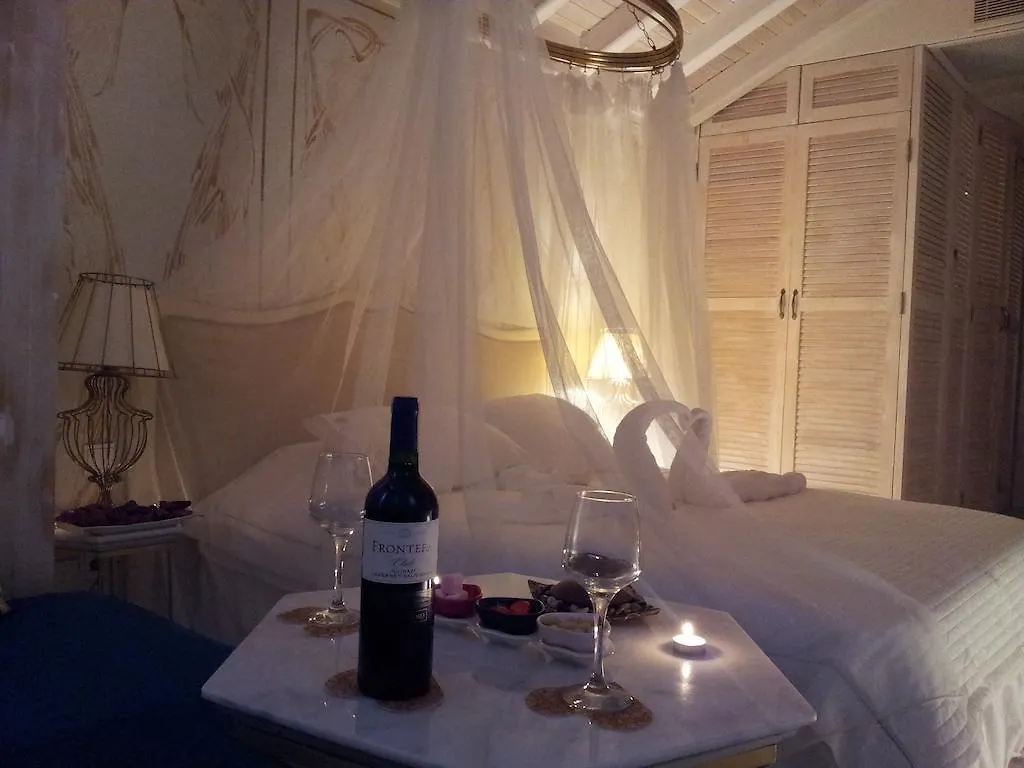 Bed & Breakfast Alacati On Oda