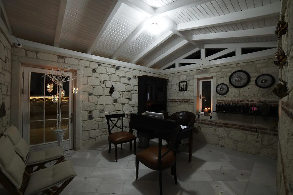 Alacati On Oda 2*,